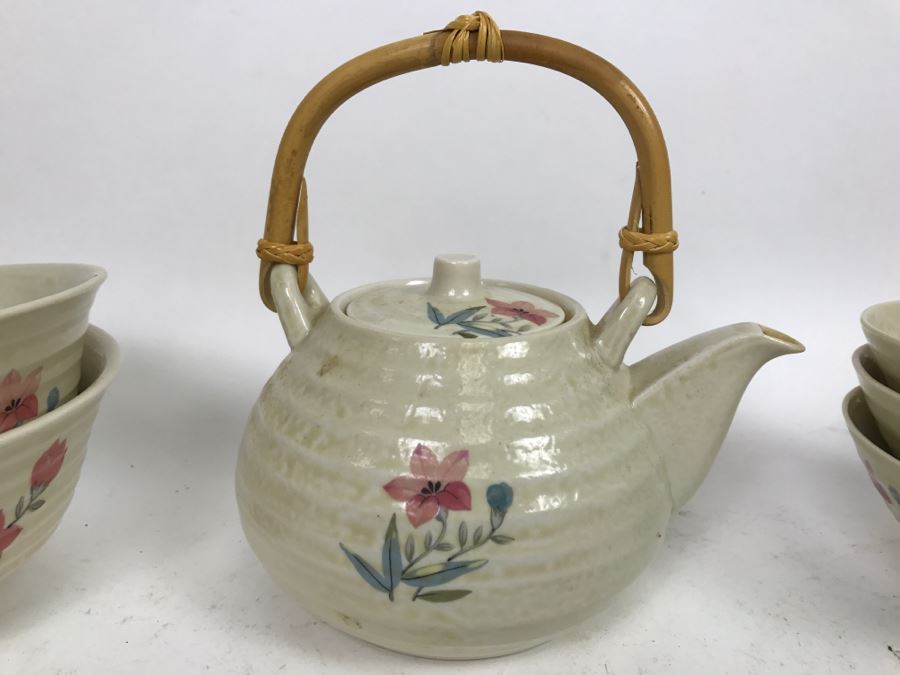 Vintage ~28 Piece Japanese Hand Painted White Glaze Pottery Signed China Tea Set [Photo 24]