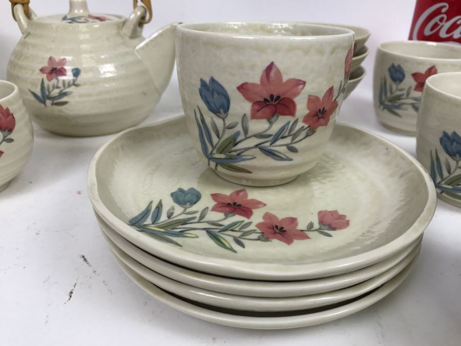 Vintage ~28 Piece Japanese Hand Painted White Glaze Pottery Signed China Tea Set [Photo 12]