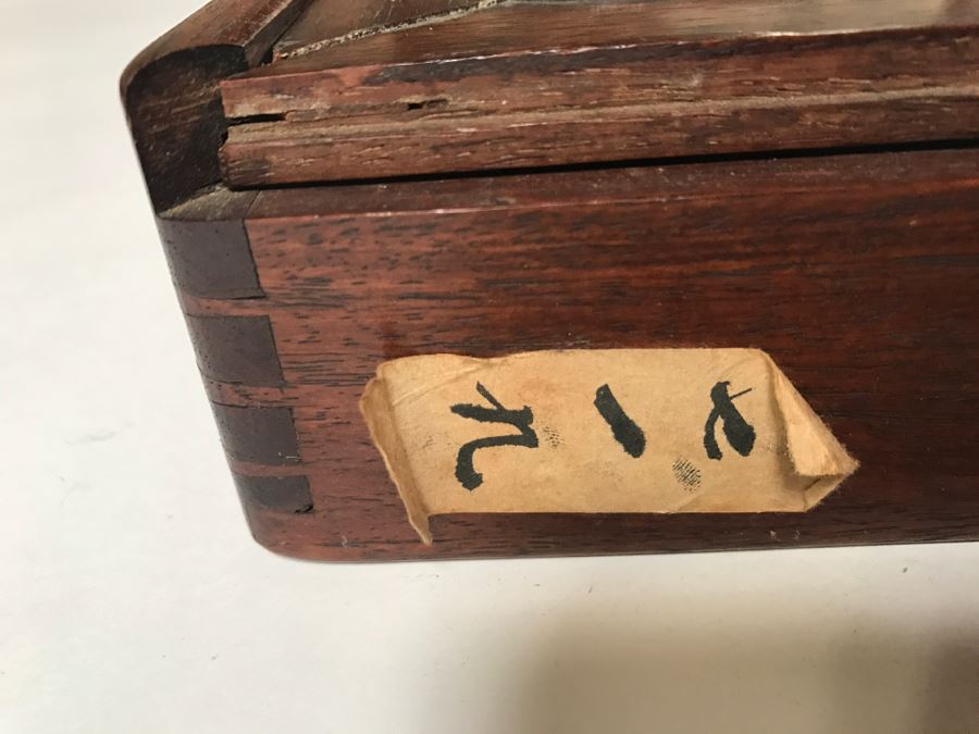 HUGE Collection Of 10 ORIGINAL Chinese Paintings In Embroidered Silk Album Stored Within A Rosewood Presentation Box - See All Photos [Photo 4]