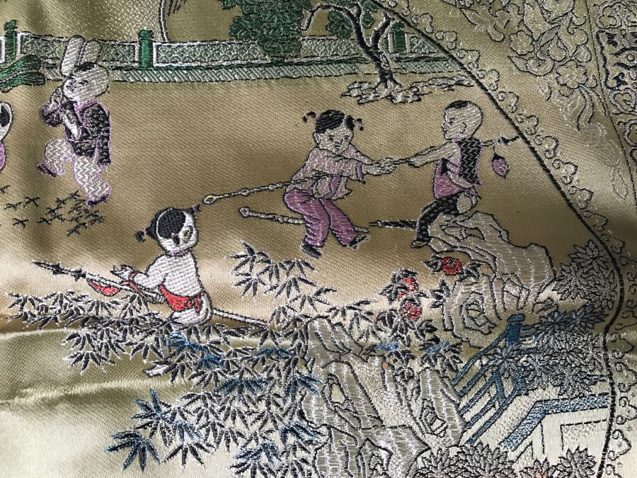 Chinese Gold Silk Embroidery [Photo 23]