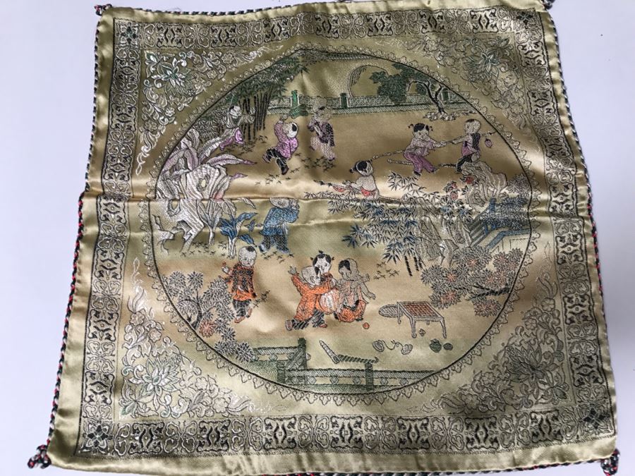 Chinese Gold Silk Embroidery [Photo 18]