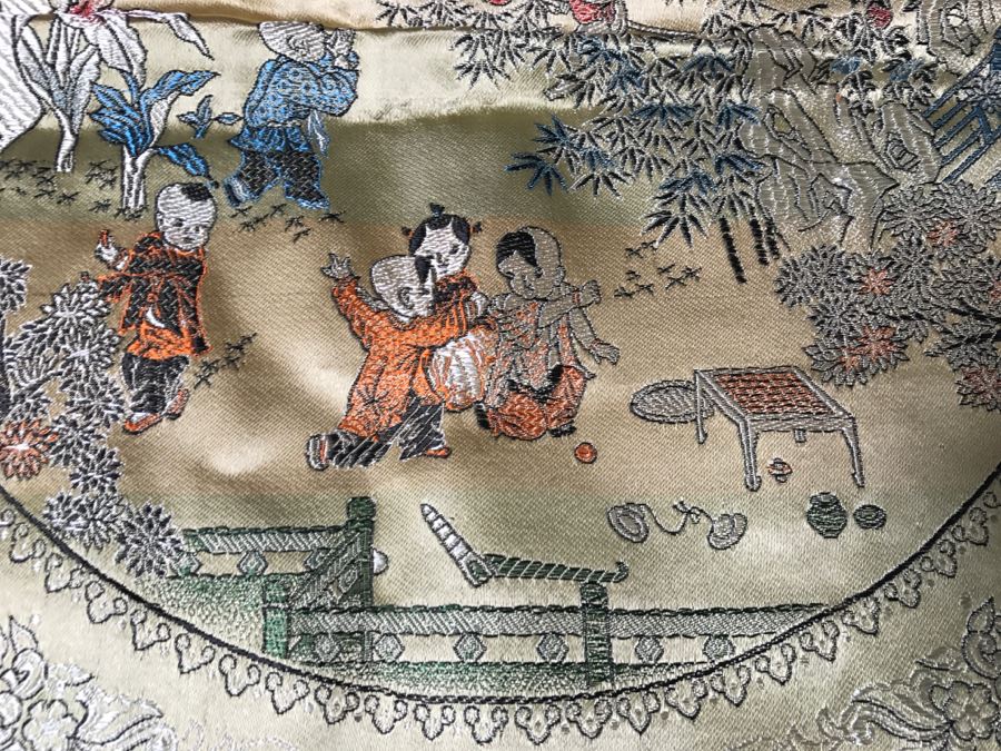 Chinese Gold Silk Embroidery [Photo 25]