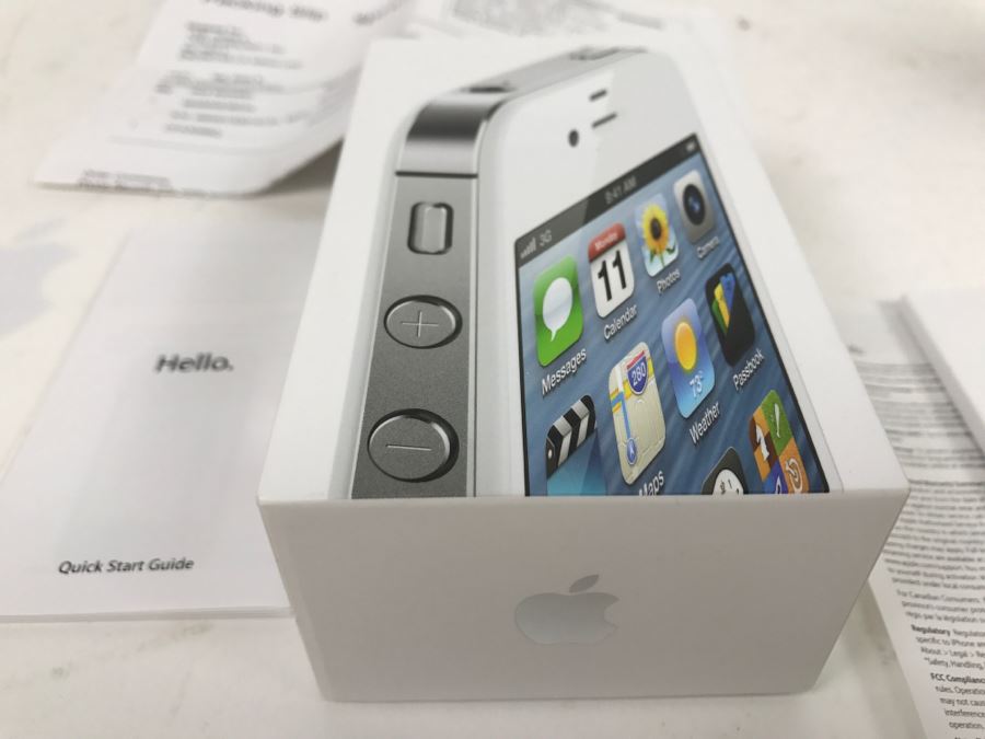 IPHONE 4S White 16GB New With Box [Photo 8]