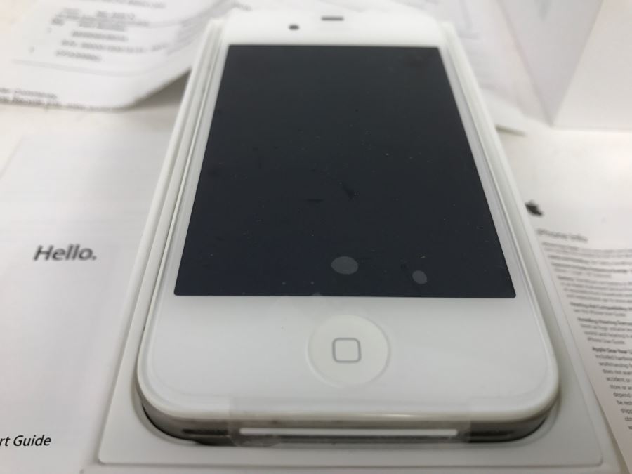 IPHONE 4S White 16GB New With Box [Photo 5]
