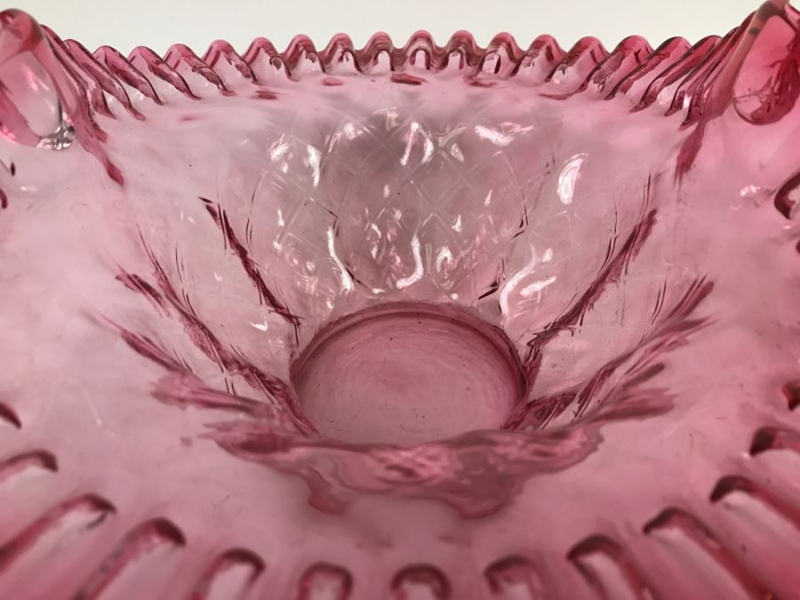 Hand Blown Pink Fluted Glass Basket [Photo 6]