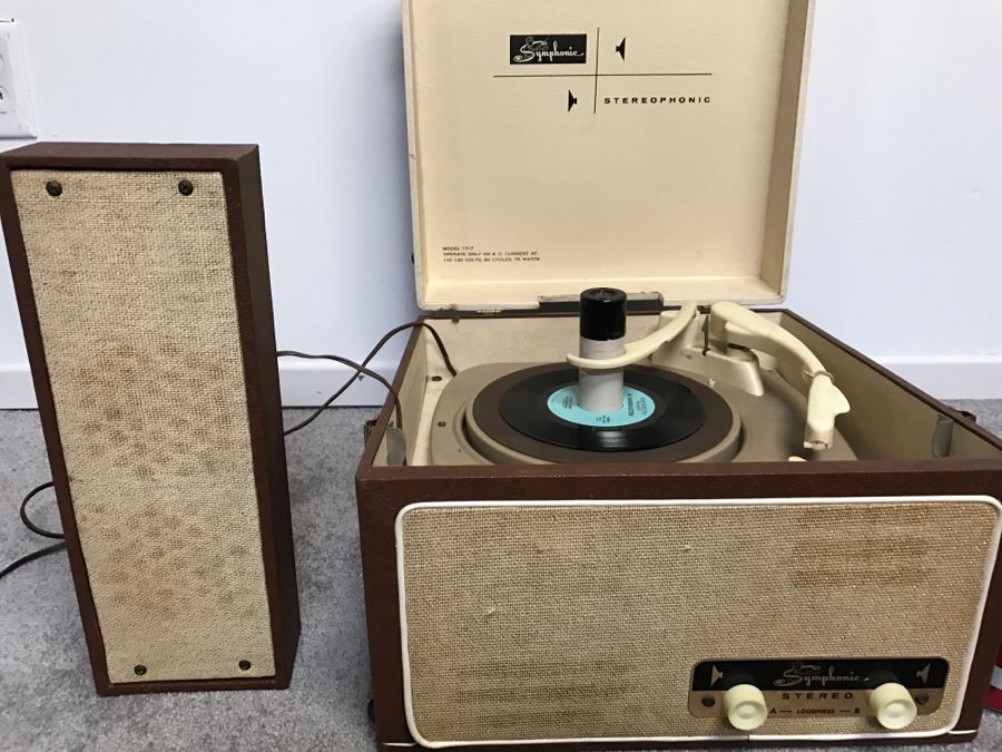 WORKING Symphonic Portable Record Player Model 1717 Vintage Tube Amplifier [Photo 1]