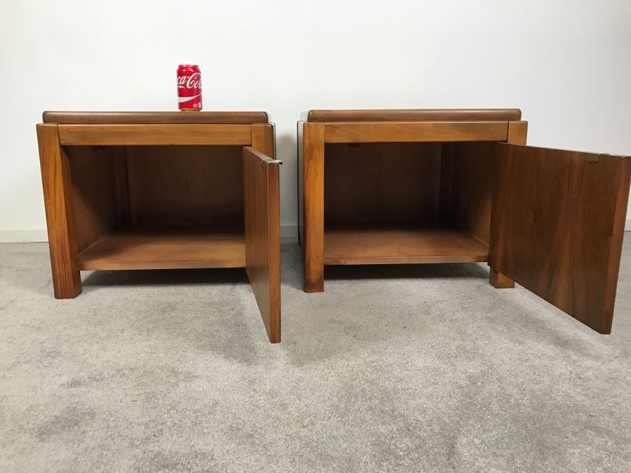 Pair Of Mid-Cenury LANE End Tables Cabinets With Single Door Style No 1590 92 [Photo 6]