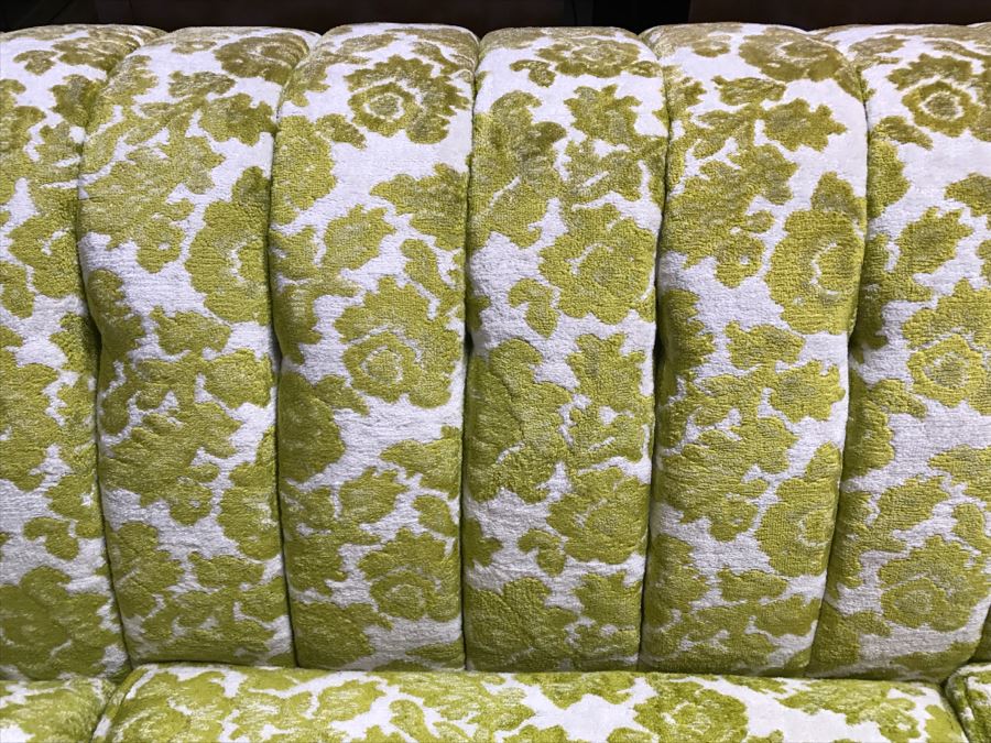 Fabulous Vintage Seventies Sofa - Upholstery In Great Condition [Photo 9]