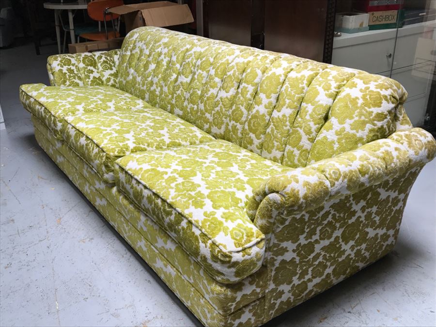 Fabulous Vintage Seventies Sofa - Upholstery In Great Condition [Photo 12]