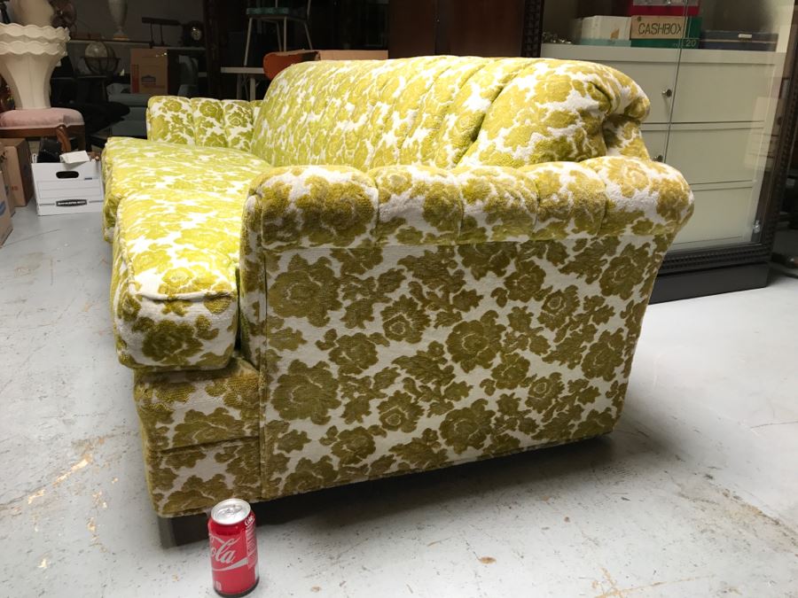 Fabulous Vintage Seventies Sofa - Upholstery In Great Condition [Photo 2]