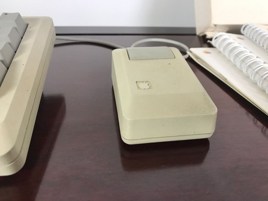 Apple Macintosh Mac Plus 1MB Computer (For Parts) Model M0001A With Manuals, Mouse, Keyboard And ImageWriter II Printer [Photo 6]