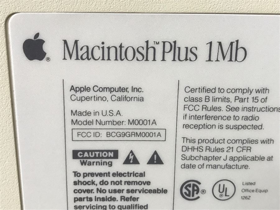 Apple Macintosh Mac Plus 1MB Computer (For Parts) Model M0001A With  Manuals, Mouse, Keyboard And ImageWriter II Printer