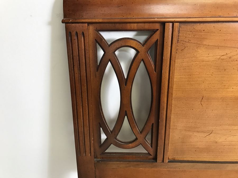 Vintage King Size Wooden Headboard [Photo 3]
