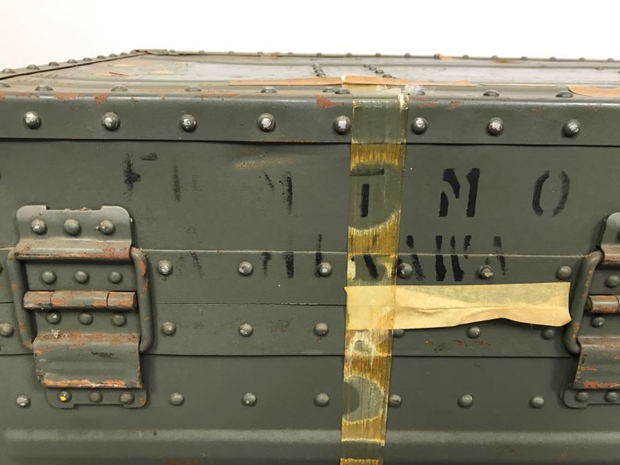 Vintage Green KOWA Industry Japanese Metal Steamer Trunk [Photo 10]