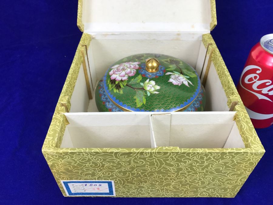 Hand Made Chinese Cloisonne Ware With Box [Photo 1]