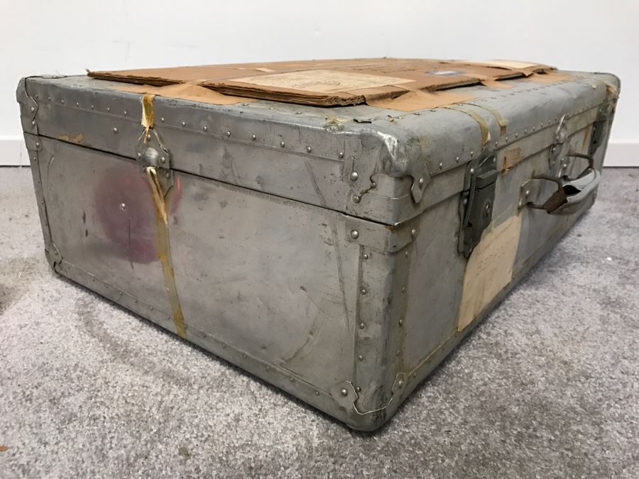 Vintage Metal Japanese Suitcase [Photo 1]