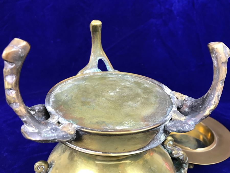Large Heavy Vintage Chinese Brass Footed Vessel And Brass Footed Ashtray [Photo 16]