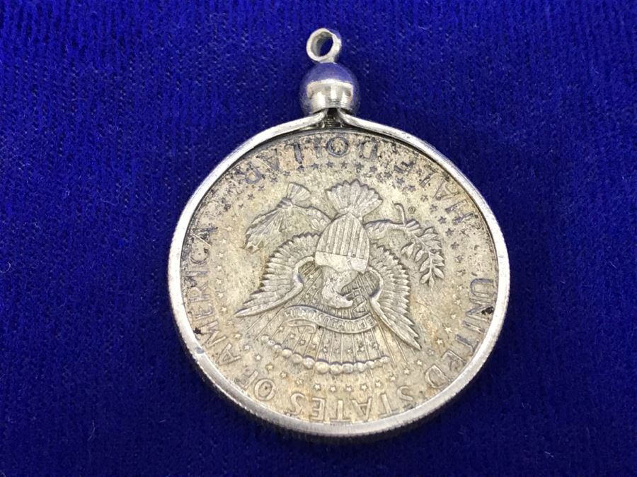 1964 Kennedy Half Dollar Pendant 90% Silver [Photo 4]