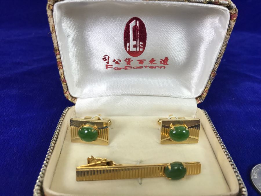 Men's Asian Tie Clip And Cufflink Set With Original Box [Photo 2]