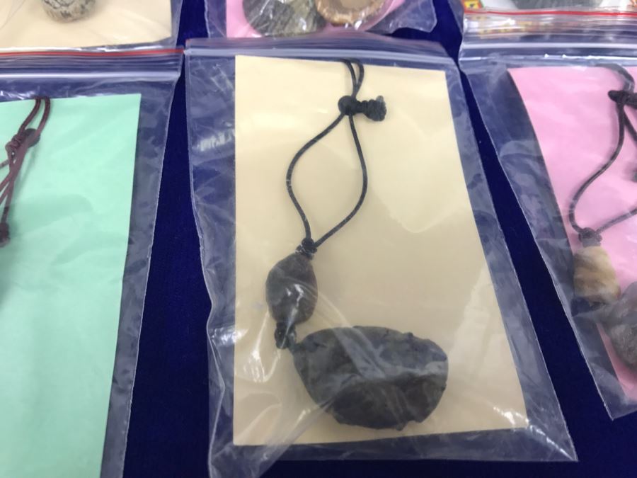 Collection Of 10 New Chinese Folk Art Jewelry Pendant Necklaces [Photo 9]