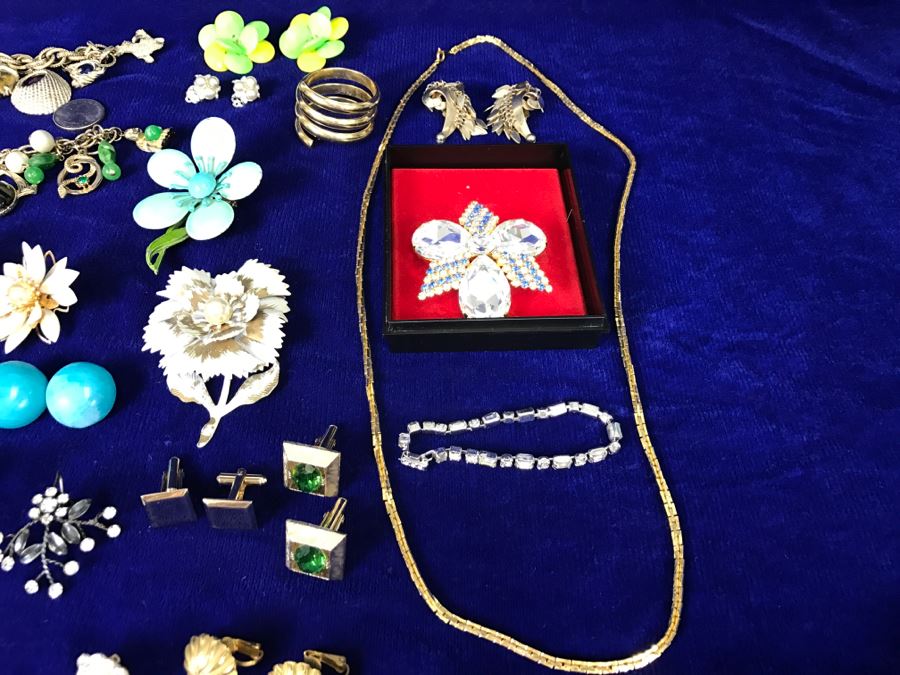 Huge Collection Of Vintage Costume Jewelry Hong Kong Some Sterling Silver See All Photos [Photo 13]