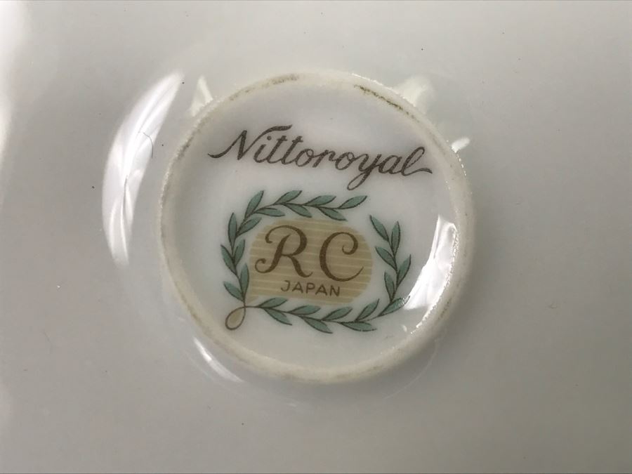 Noritake ~62 Pieces Blue And White China Set Nittoroyal RC Japan Nippon Toki Kaisha Never Used With Original Receipts [Photo 23]
