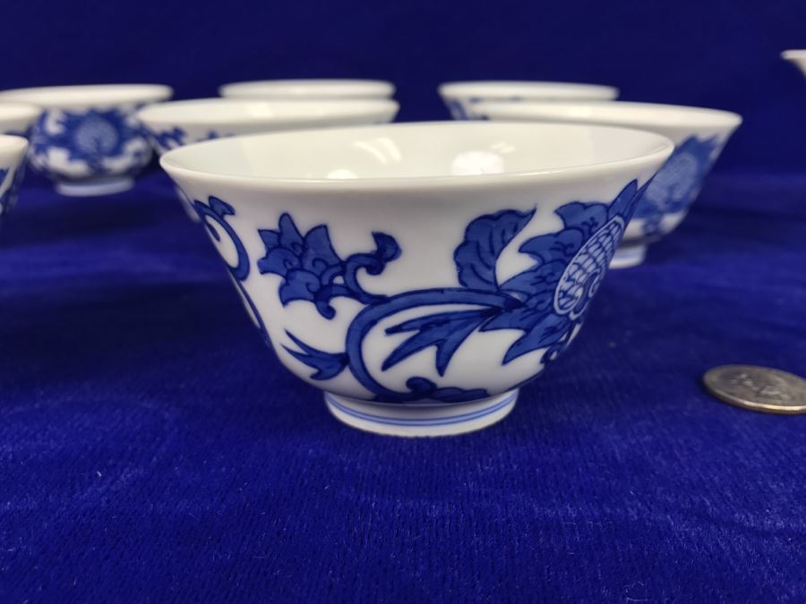 10 Piece Asian Blue And White Tea Set - See Photos For Slight Chip In Spout [Photo 14]