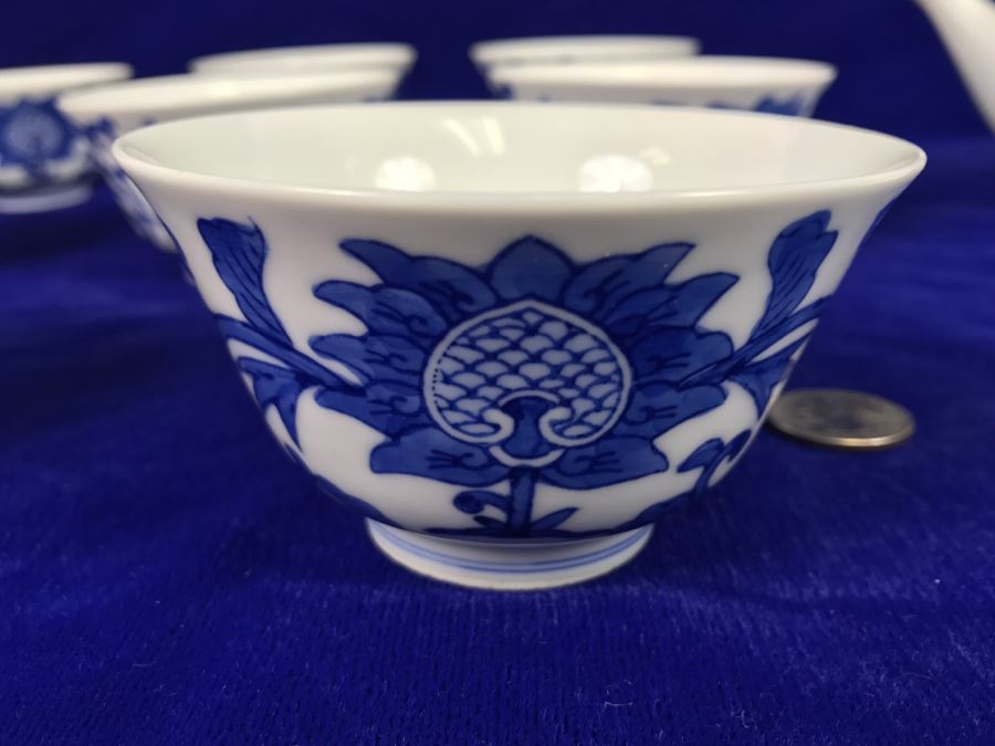 10 Piece Asian Blue And White Tea Set - See Photos For Slight Chip In Spout [Photo 16]