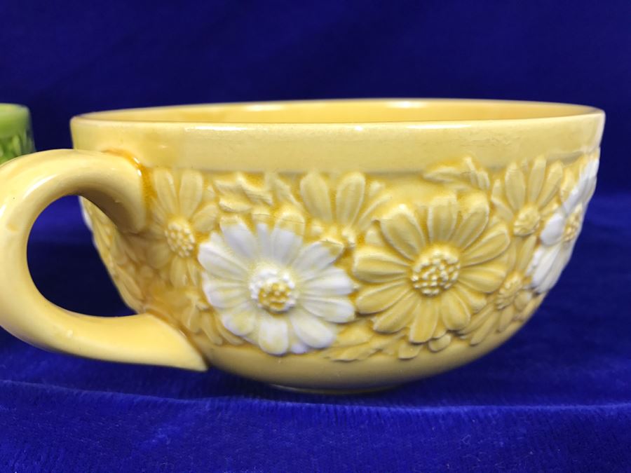 (2) Mid-Century Japanese Cups With Fluted Milk Glass Bowl [Photo 3]