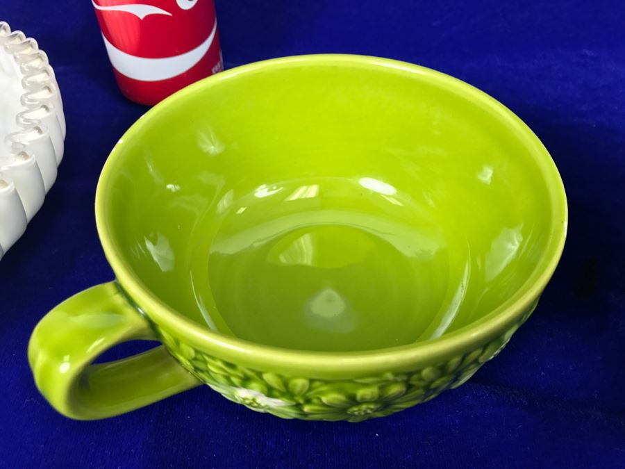 (2) Mid-Century Japanese Cups With Fluted Milk Glass Bowl [Photo 5]