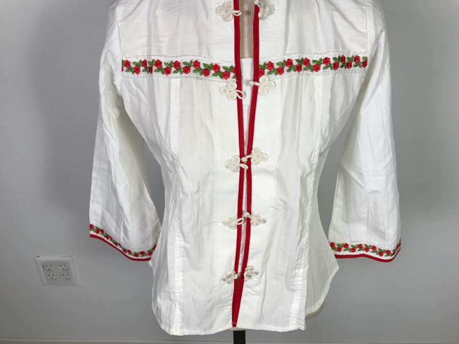 Vintage Asian Button Down Top With Embroidery Size L