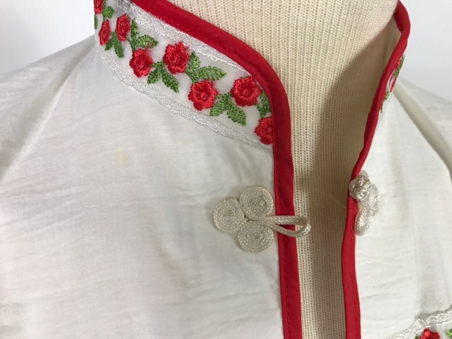 Vintage Asian Button Down Top With Embroidery Size L [Photo 3]