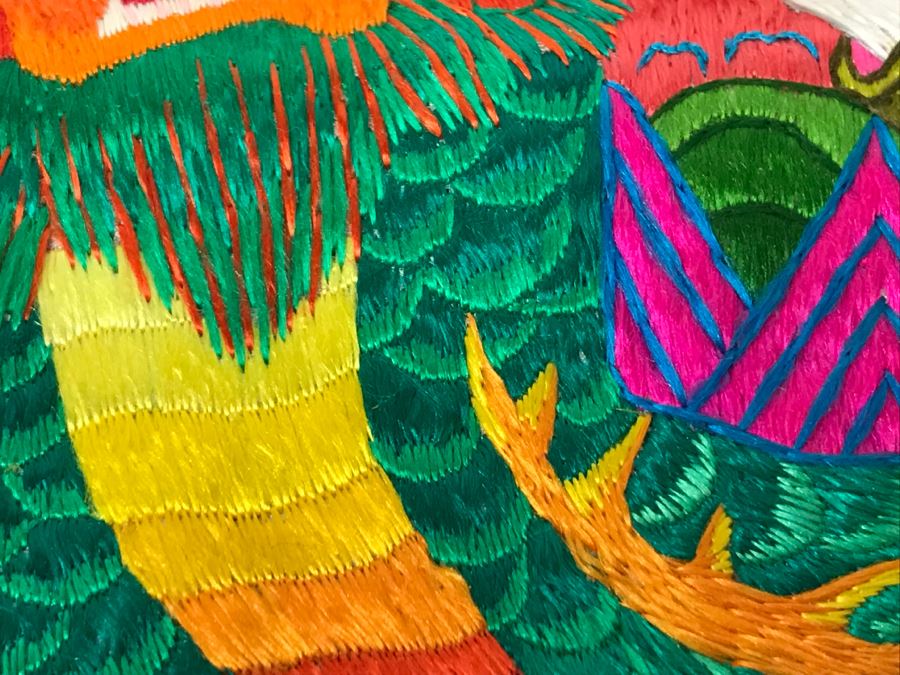 JUST ADDED - Detailed Chinese Silk Embroidery Art Wall Hanging Signed [Photo 3]