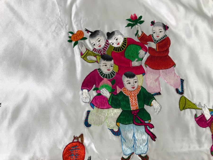 JUST ADDED - Detailed Chinese Silk Embroidery Art Wall Hanging Signed [Photo 11]