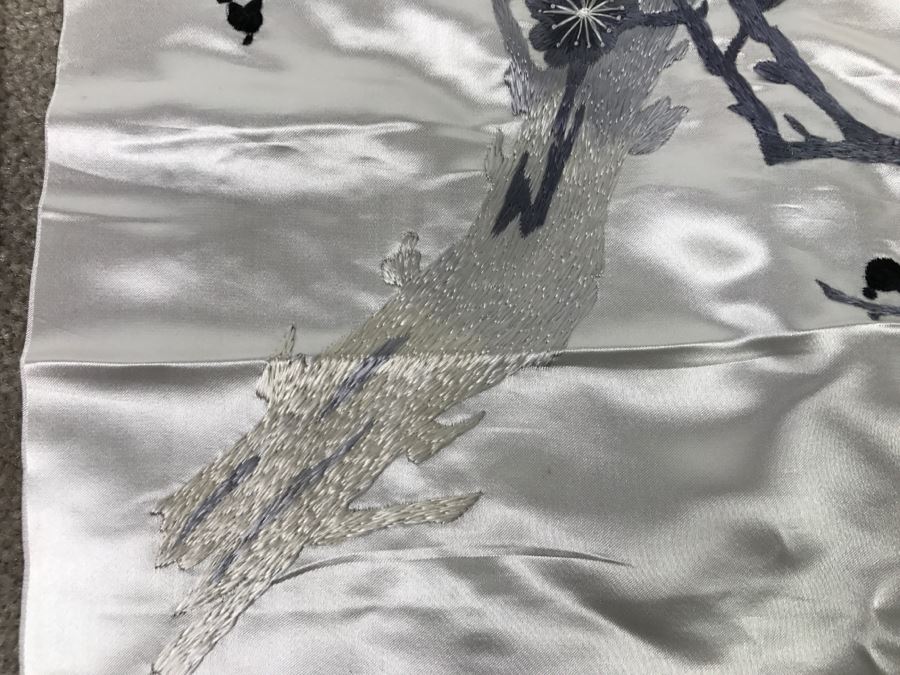 JUST ADDED - Set Of 4 Chinese Silk Embroidery Floral Art Wall Hangings Individually Signed [Photo 9]