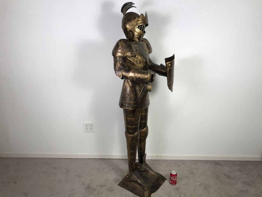 Decorative Life Size Knight In Armour Metal Sculpture [Photo 1]