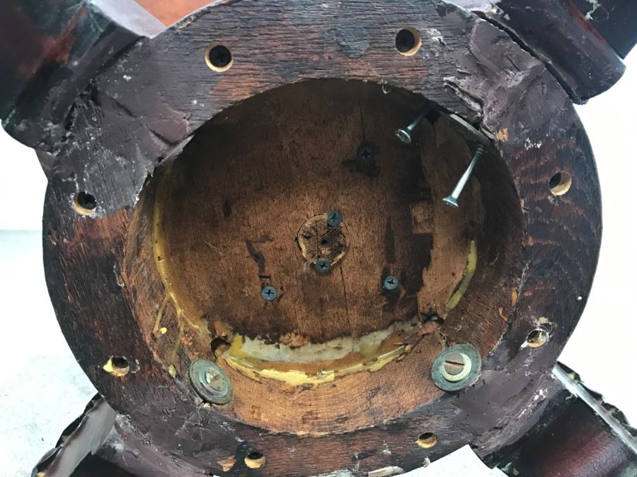 Stunning Antique Solid Carved Mahogany English Pedestal Table With Claw Feet - Note Repair On One Of The Legs [Photo 22]
