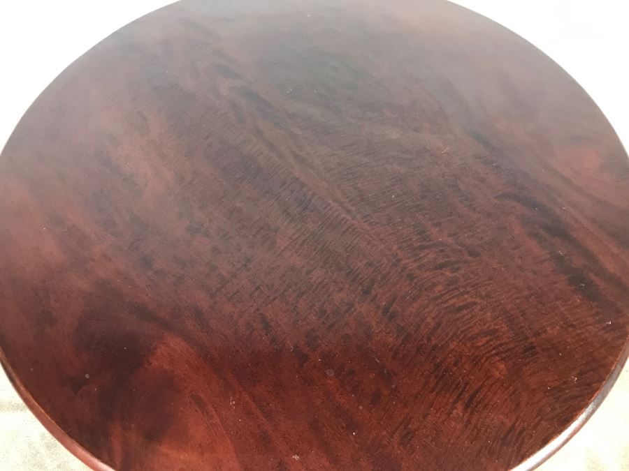 Stunning Antique Solid Carved Mahogany English Pedestal Table With Claw Feet - Note Repair On One Of The Legs [Photo 9]