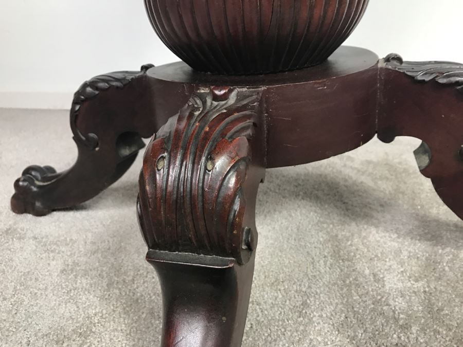 Stunning Antique Solid Carved Mahogany English Pedestal Table With Claw Feet - Note Repair On One Of The Legs [Photo 7]