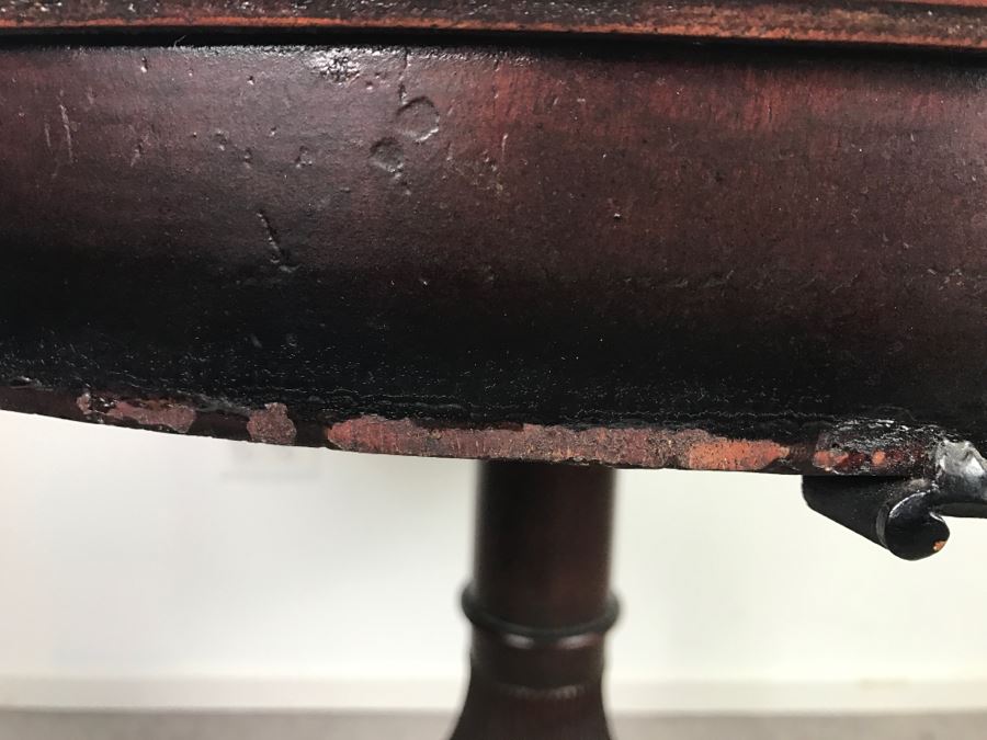 Stunning Antique Solid Carved Mahogany English Pedestal Table With Claw Feet - Note Repair On One Of The Legs [Photo 15]