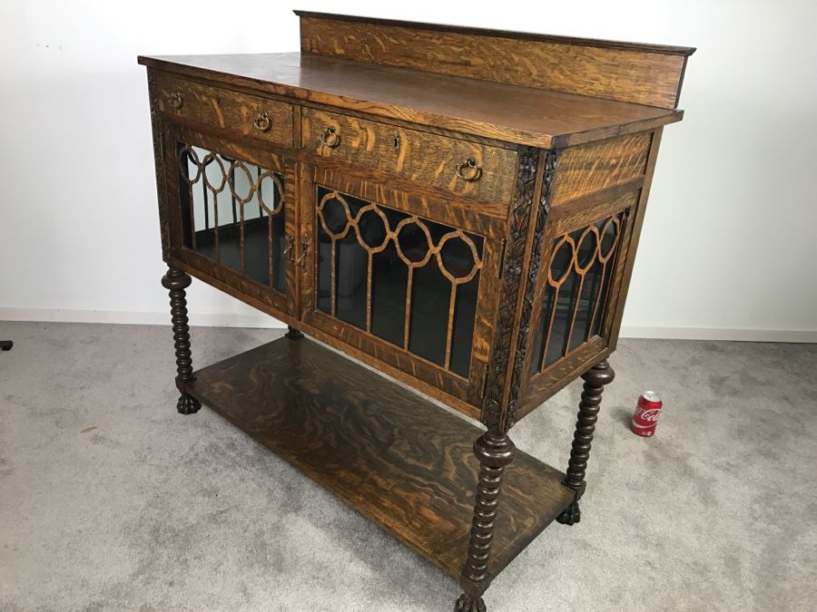 Stunning Antique Tiger Oak Cabinet With Turned Legs, Claw Feet And Detailed Wood Carvings Nice 3-Sided Glass Display Cabinet [Photo 27]