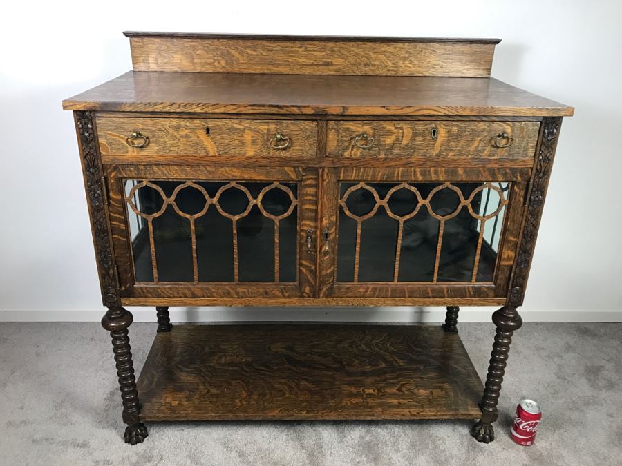 Stunning Antique Tiger Oak Cabinet With Turned Legs, Claw Feet And Detailed Wood Carvings Nice 3-Sided Glass Display Cabinet [Photo 3]