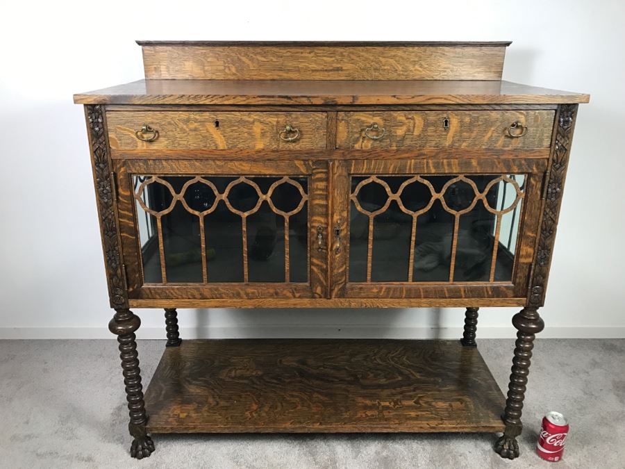 Stunning Antique Tiger Oak Cabinet With Turned Legs, Claw Feet And Detailed Wood Carvings Nice 3-Sided Glass Display Cabinet
