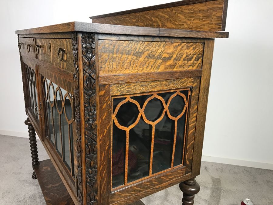 Stunning Antique Tiger Oak Cabinet With Turned Legs, Claw Feet And Detailed Wood Carvings Nice 3-Sided Glass Display Cabinet [Photo 28]