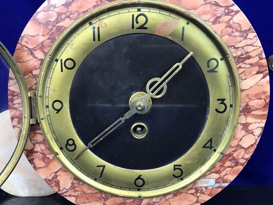 Vintage Art Deco Marble And Brass Mantle Clock - Has Two Circular Marble Sculptures [Photo 6]