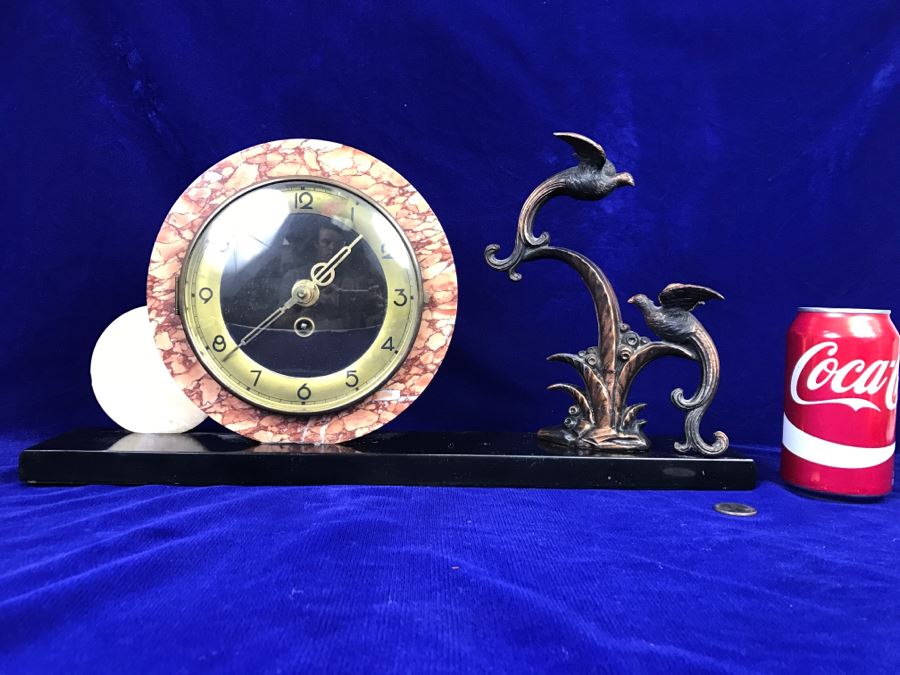Vintage Art Deco Marble And Brass Mantle Clock - Has Two Circular Marble Sculptures