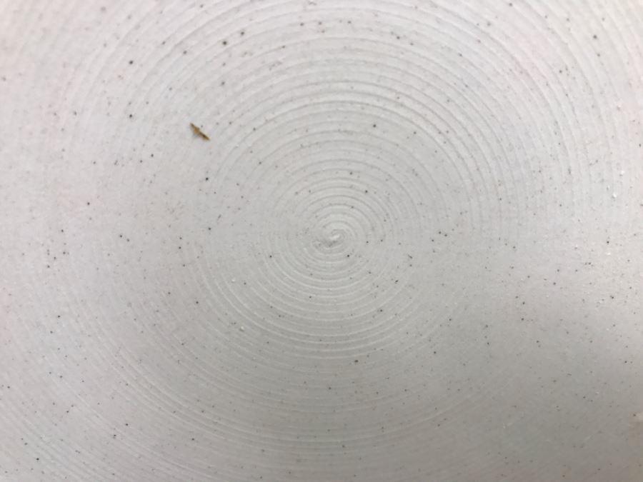 JUST ADDED - Huge Chinese Contemporary Red And White Vase [Photo 13]