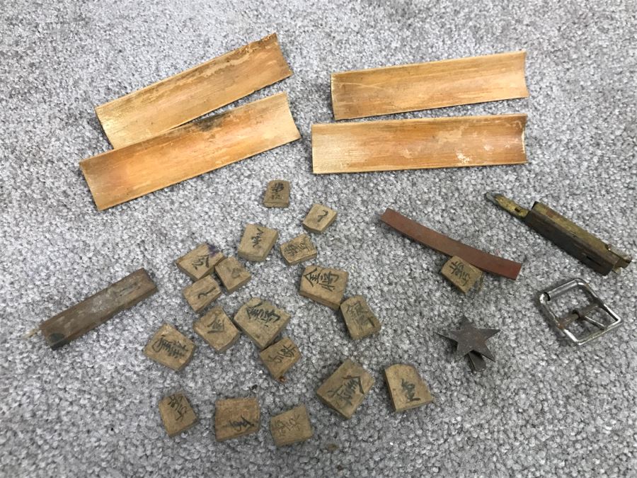 Historical WWII Military Trunk Time Capsule Loaded With Period Items Including Unopened Tobacco, Letters, Gold Fountain Pens, Notes, Japanese Military Jacket And More Owned By Charles F. Chase U.S.N. Doctor PhM Pharmacist's Mate - See All Photos [Photo 150]