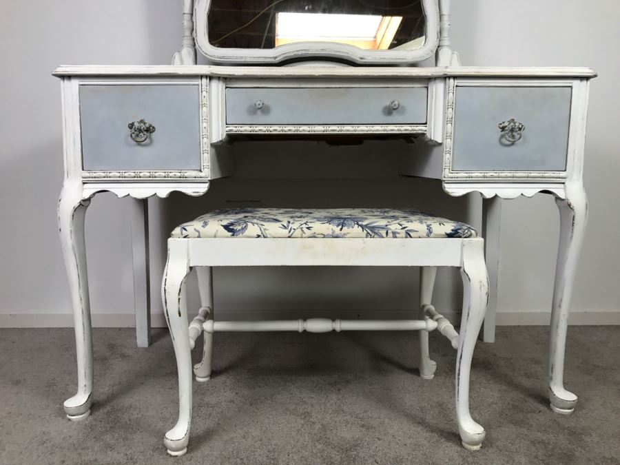 Vintage Shabby Chic French Provincial Vanity Desk Mahogany And Walnut By Mount Airy Furniture Co, NC With Bench [Photo 3]