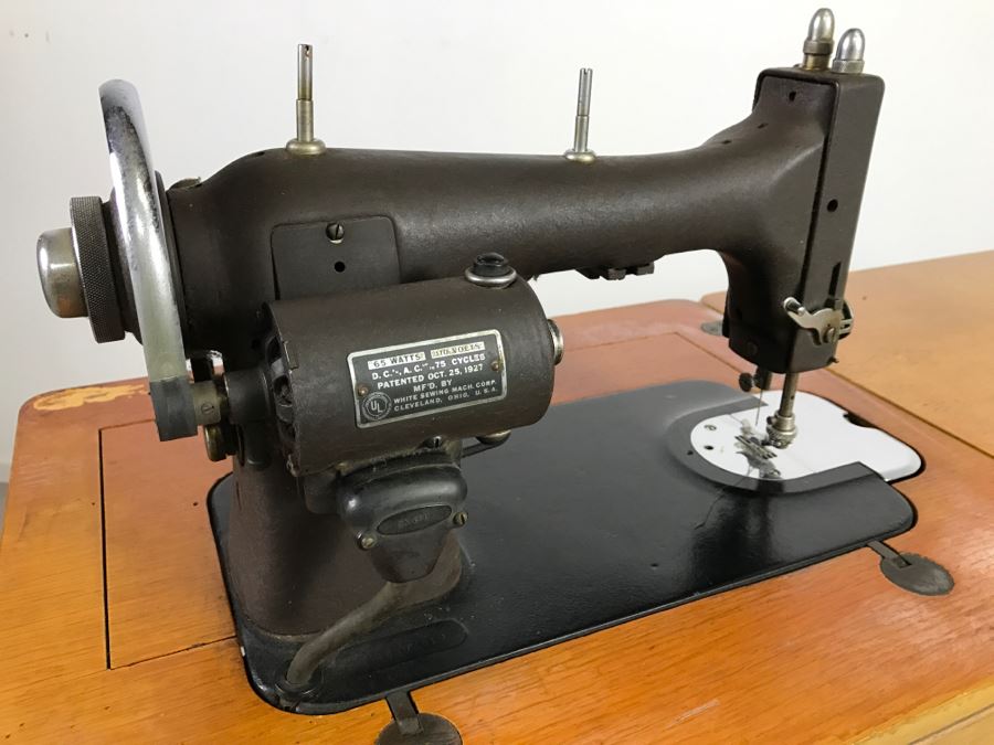 Vintage MidCentury White Rotary Sewing Machine With Patented 1927